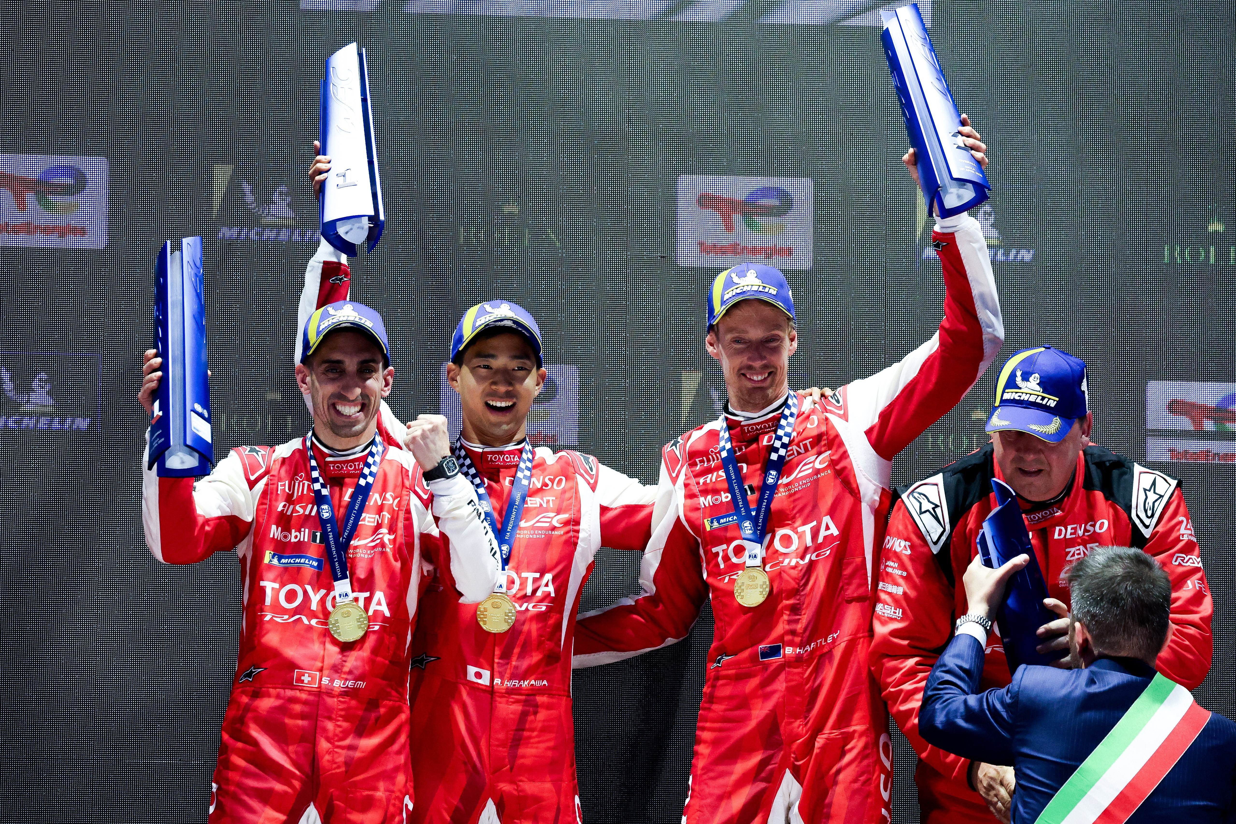 Toyota Racing mit Doppelpodium zum Saisonauftakt der WEC 2026<br>
Starker Start bei den 6 Stunden von Imola